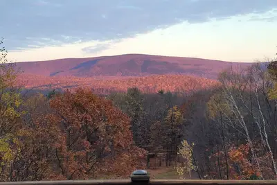 Image de Private home on 37 acres with stunning mountain views