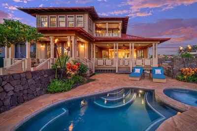 Hale Anuenue Luxury 3 Bedroom Home w/Private Pool