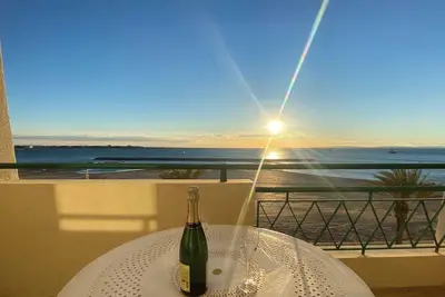 Image de La Croix du Sud: superbe appartement en duplex 2 chambres vue mer