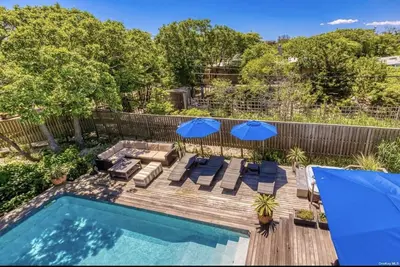 Image de Beautiful Fire Island Pines Beach House—Pool, Hot Tub, Rooftop, Garden & More!