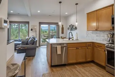 Image de Suncadia 2 Bdrm Village Chalet Water Mountain View