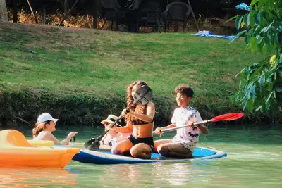 Image de Wow! Brand new Creekfront Cabin! Hot tub, hiking, kayaking & more! - Sg16