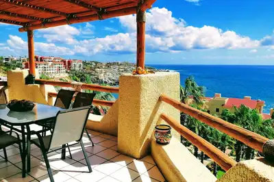 Image de Penthouse Birds Eye Wrap-Around Ocean Views 2 Bdm Sleeps 5 Enhanced Cleaning