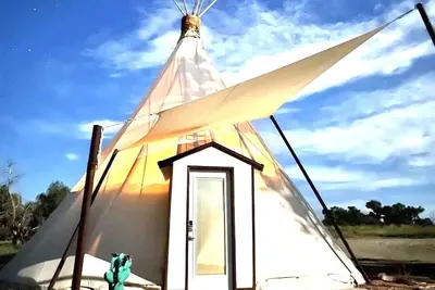 Image de Serenity Stays Mesa Verde Tipi