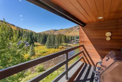 Image de 44 W Meadow Dr. Vail Village Condo- Pool, Hot Tub