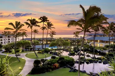 Image de The Point at Poipu - Many Dates Available!