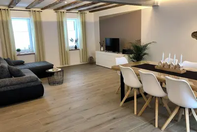 Image de Maison de vacances 'Traumzeit' avec terrasse privée, jardin privé et Wi-Fi
