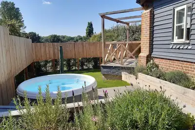 Image de Luxury Cottage nr West Wittering with private hot tub