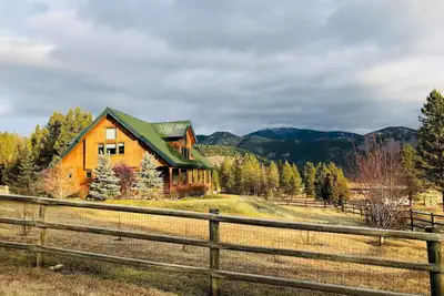Image de Stay where the wildlife play!