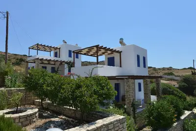 Image de Independent cottages with sea view #1