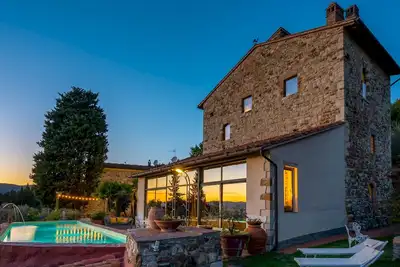 Image de Torre Al Poggio 8, Emma Villas