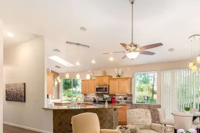 Image de Raven Golf Oasis - Private Cul-de-Sac Gem + Hot Tub