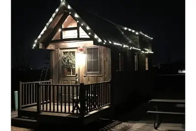 Image de Cabin Tiny Home on the Lake