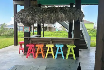 Image de Beach Days & Family Stays: Your Crystal Beach Adventure Awaits!