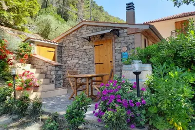 Image de Belle maison de vacances privée avec Wifi, climatisation, Tv, patio, vue panoramique et parking