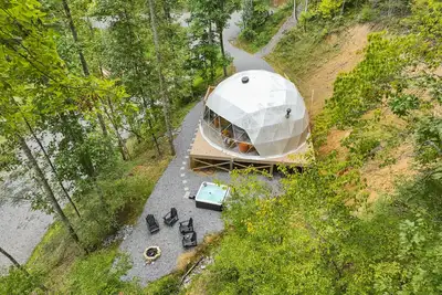 Image de 🌠😊️ Interstellar Overdrive Glamping Dome
