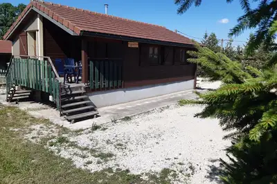 Image de Chalet en bois à la campagne