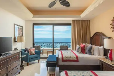 Image de Presidential Suite Dec 11-18 Right On The Beach Sale $357/night originally $710!