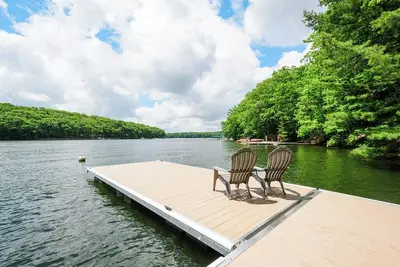 Image de Alpine Cove | Expansive Decks + Private Dock!