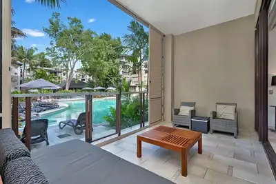 Image de 2 Bedroom 2 Bathroom Swim Out Apartment in the Temple resort Palm Cove