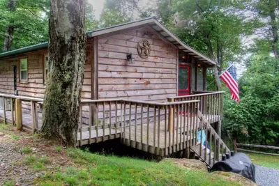 Image de Two-Tiny Cabins