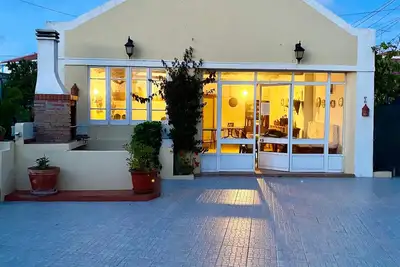 Image de VillasFerrel - FlowerPot Chalet - with large courtyard and living area