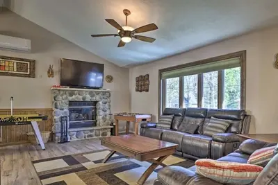Image de Pocono home away from home, 7 minutes away from Kalahari!