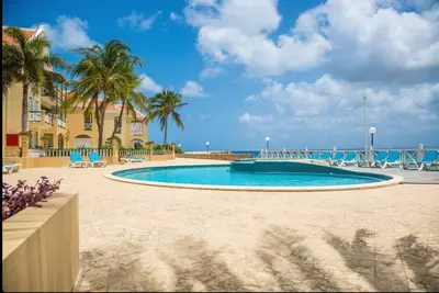 Image de OceanFront Apartment, newly renovated (2021)