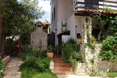 Image de Appartement dans Mali Lošinj avec terrasse, Climatisation, Wifi (4913-1)