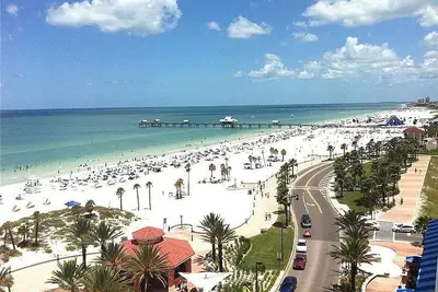 Image de Top Floor, Free Parking, Partial Ocean View, Pool, Walk to Beach  King Room #427