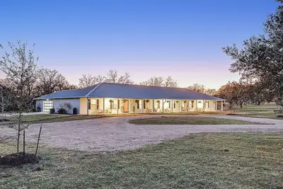 Image de RanchHouze in Round Top