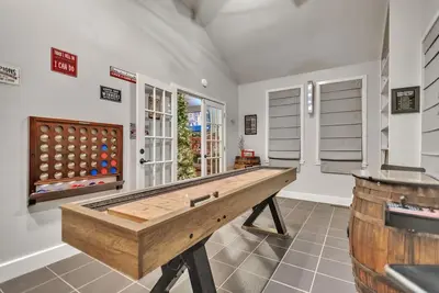 Image de Berry and Barry the bears hope to meet you!