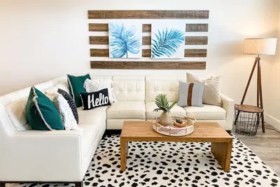 Image de Updated Mexico Beach Abode w/ Yard, Steps to Sand!