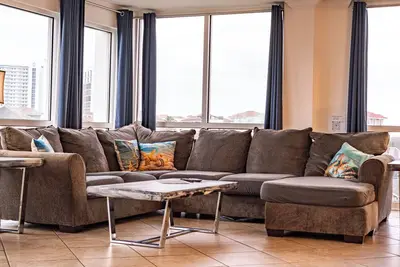 Image de Endless Relaxation, condo by the beach