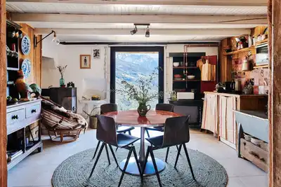 Image de Cozy Alpine Retreat in the mountain