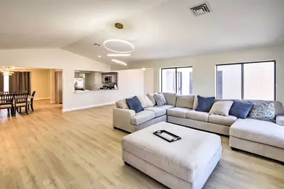 Image de Modern Lake Havasu Retreat: Lake & Mountain Views!