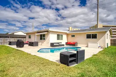 Image de 422 Dania Beach Home