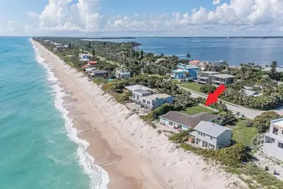 Image de Charming Home directly on Private Beach