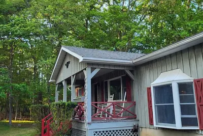 Image de Catskills Woodland Escape: River, Festivals & More
