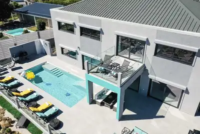 Villa Vijoux, Amazing Vacation 4 Bedroom  Villa! Spectacular Views!