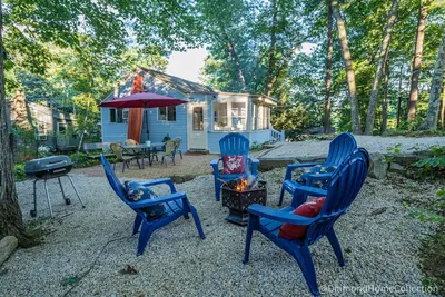 Image de Big Fish, Little Pond. Fire Pit  Swimming, Hiking, Kayaking, and Fishing!