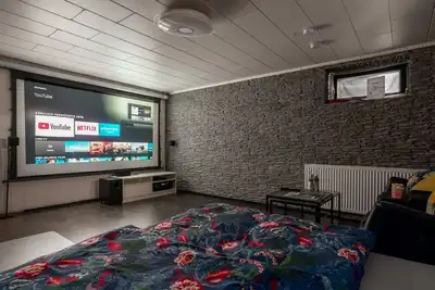 Image de Cozy home cinema | Ps4 & Netflix