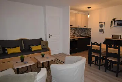 Image de Les Valmonts Apt 26 - Deux Chambres Appartement, Couchages 6