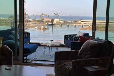 Image de Amazing Ocean Vista, Remodel, Modern SoCal Living