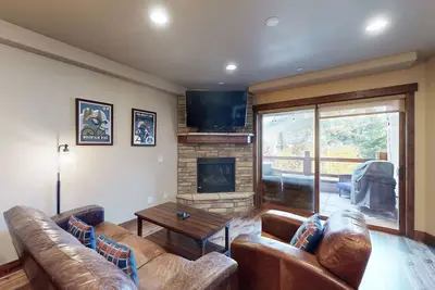 Image de River’s Edge Gem, Shared Pools, Free WiFi, Gas Fireplace