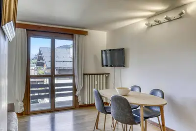 Image de Appartement rénové avec balcon, proche pistes & centre, 1 chambre, parking, Wi-Fi, 4 pers - Megève Jaillet