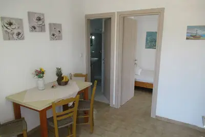 Image de Right on the beach, panoramic sea view, mountain view, family friendly