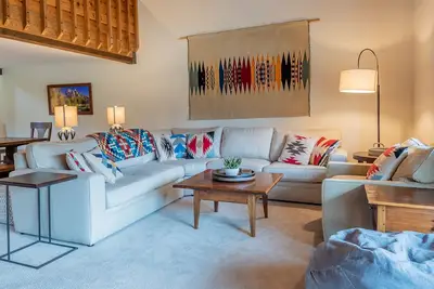 Image de Sunburst Condo 2772 - Great for Families, Hot Tub Onsite