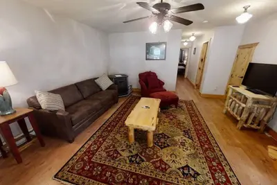 Image de Aspen Chant Cabin - In Town - Pet Friendly
