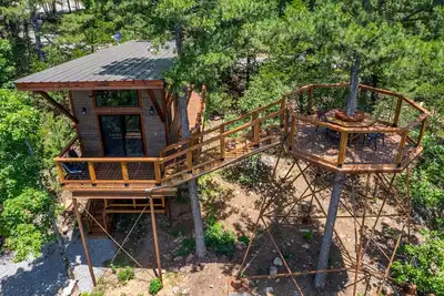 Image de Modern High End Cabin #3 on Horsehead lake with private viewing tower